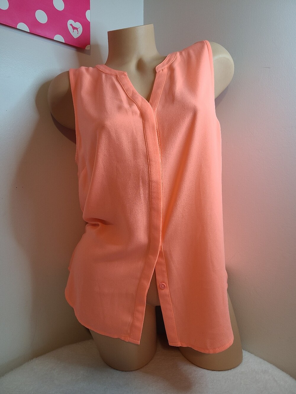 Apt. 9 Essentials Neon Coral Chiffon Sleeveless V-Neck Blouse Size M